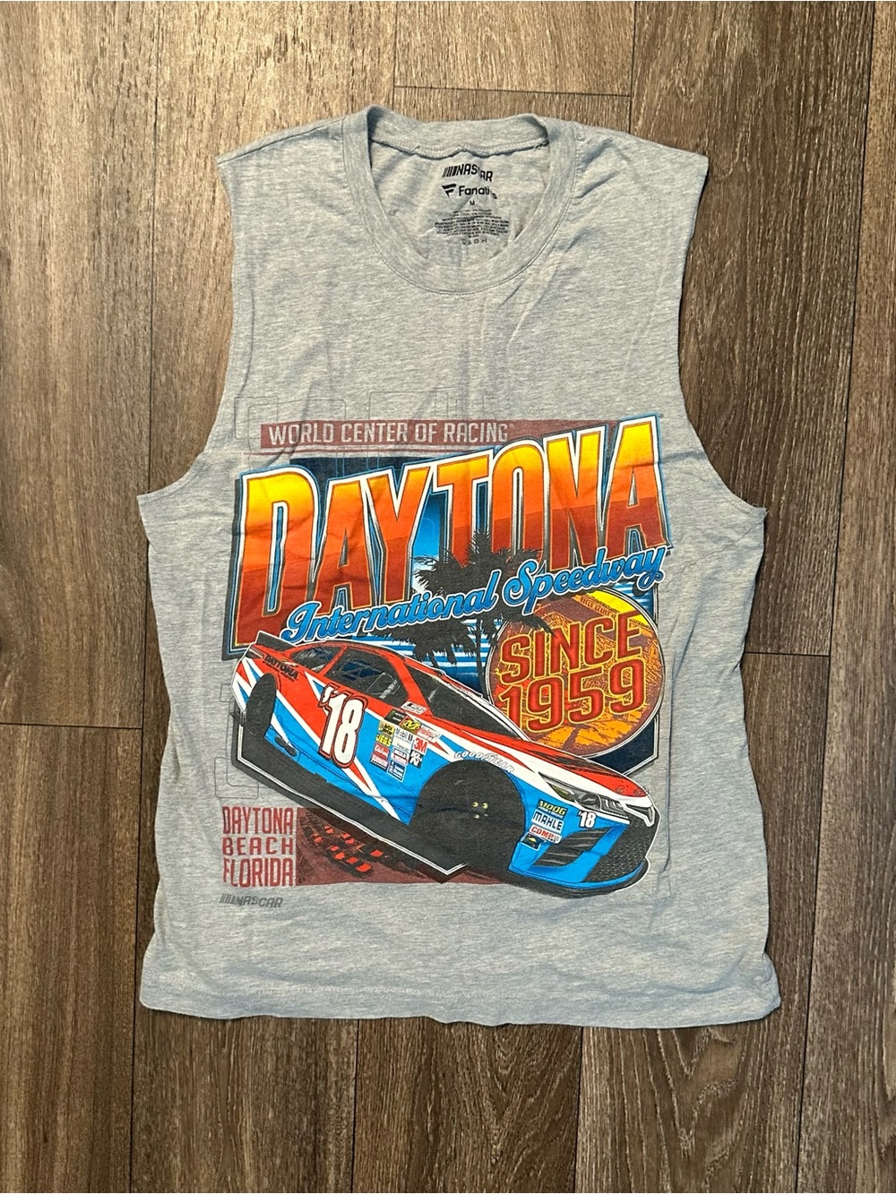 Women’s Fanatics NASCAR Daytona international Speedway grey tank Sz M